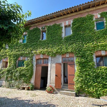 Les Pierrades En Camargue Villa Vauvert Bagian luar foto
