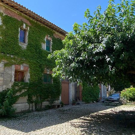 Les Pierrades En Camargue Villa Vauvert Bagian luar foto