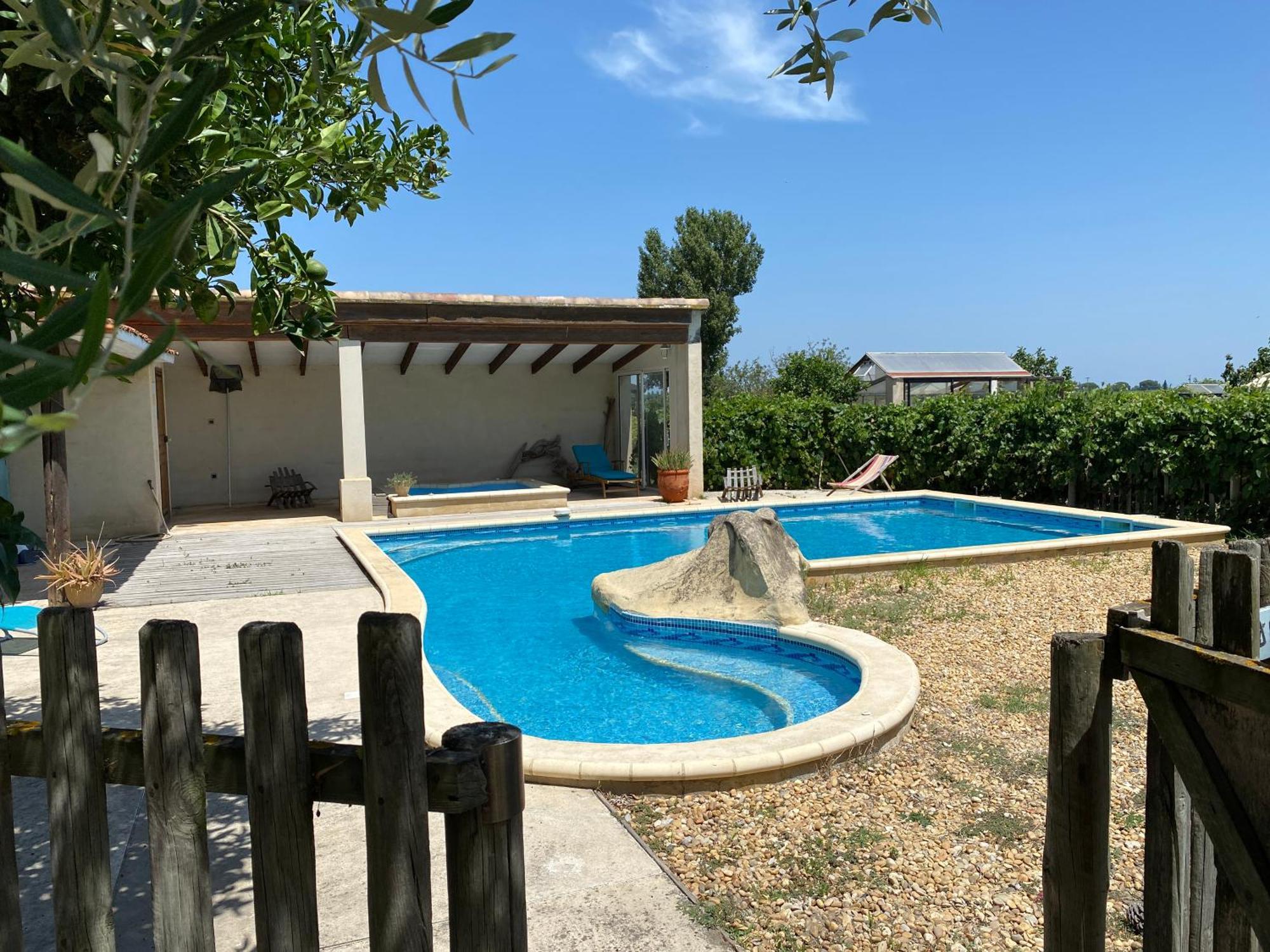 Les Pierrades En Camargue Villa Vauvert Bagian luar foto